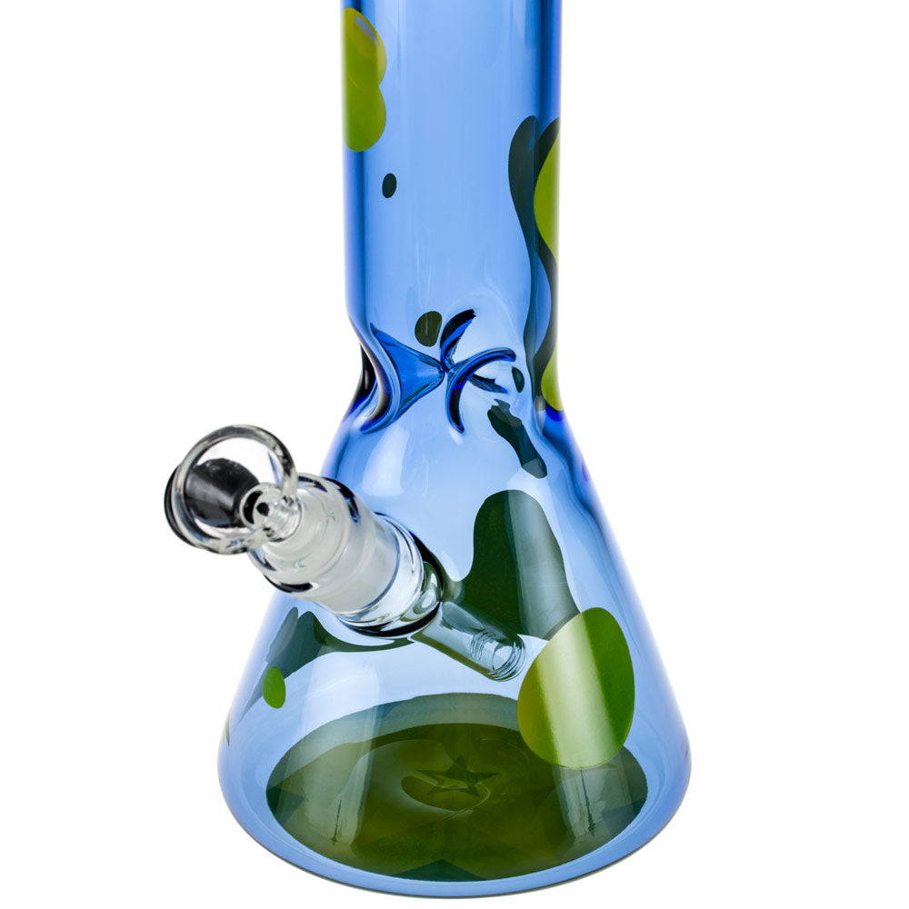 Famous Brandz Glass Beaker Ice Bong | Privilege - Close Up Bottom