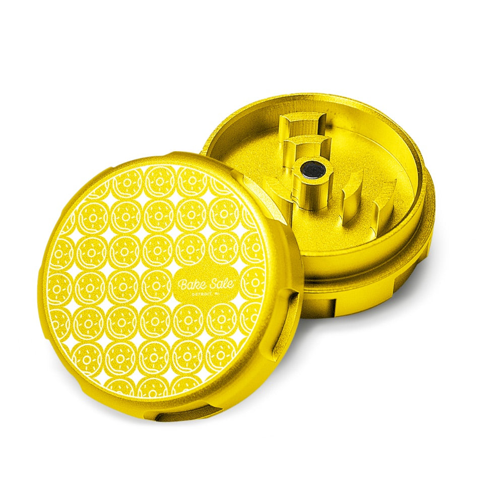Bake Sale 2-Part Aircraft Grade Aluminum Grinder | Donut Pattern | Gold