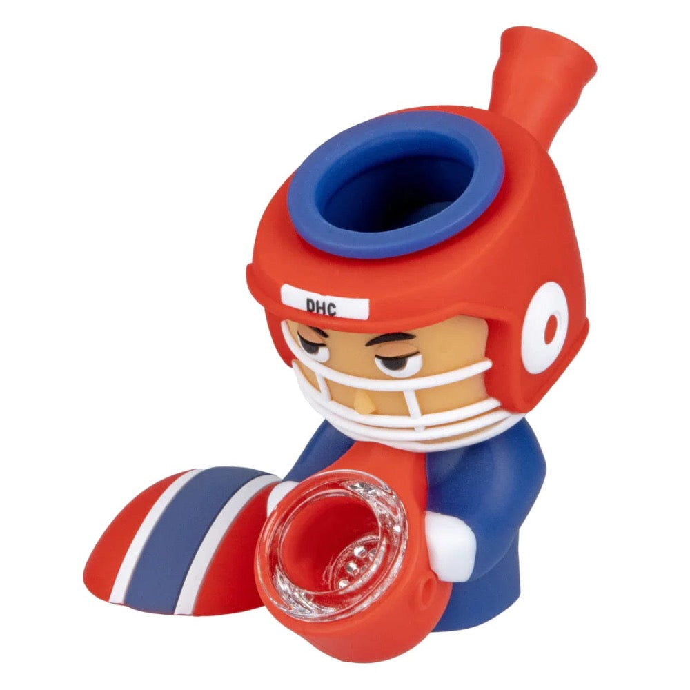 Daily High Club Football Player Silipipe | side view 2