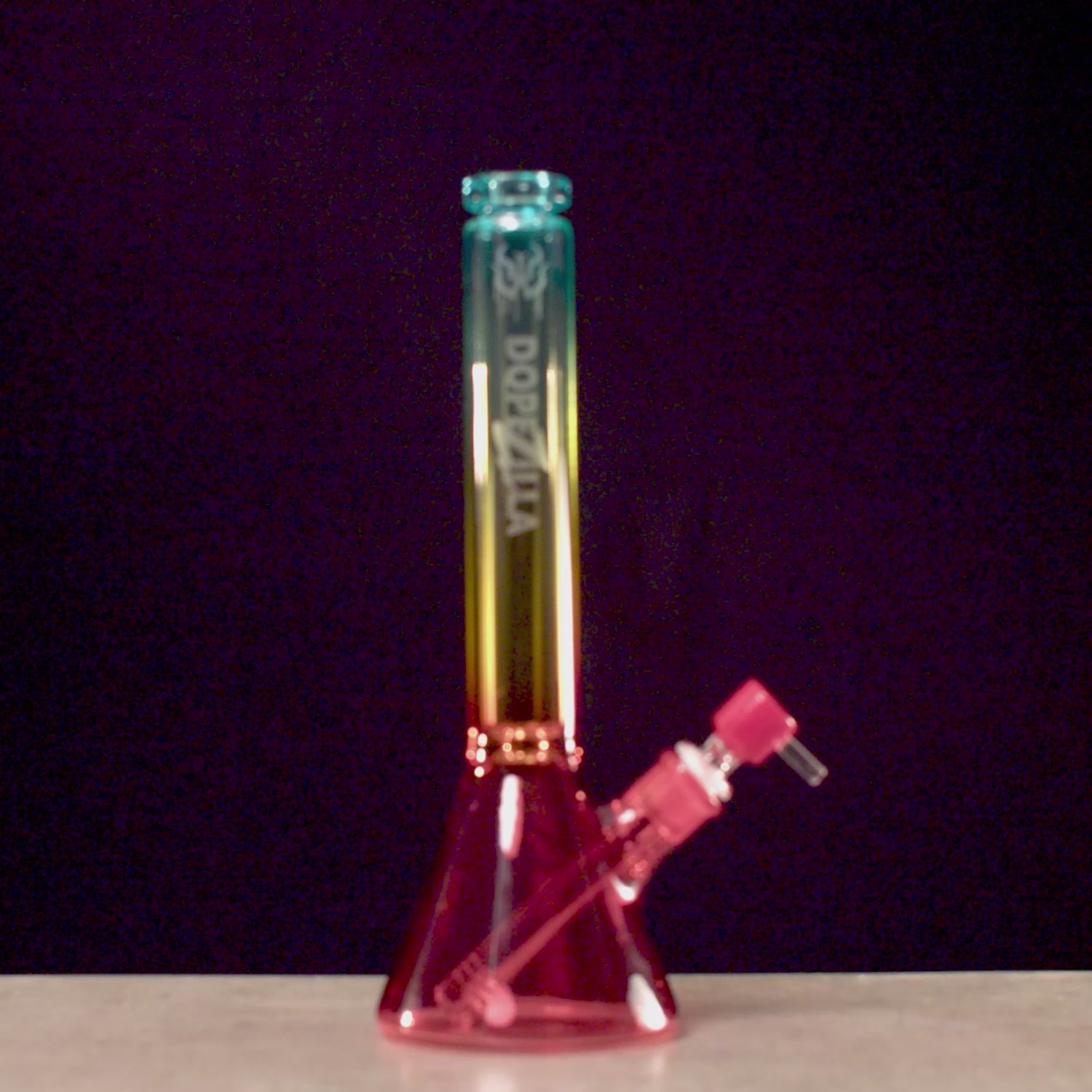 Load video: Dopezilla - Special Edition Bong - 12in