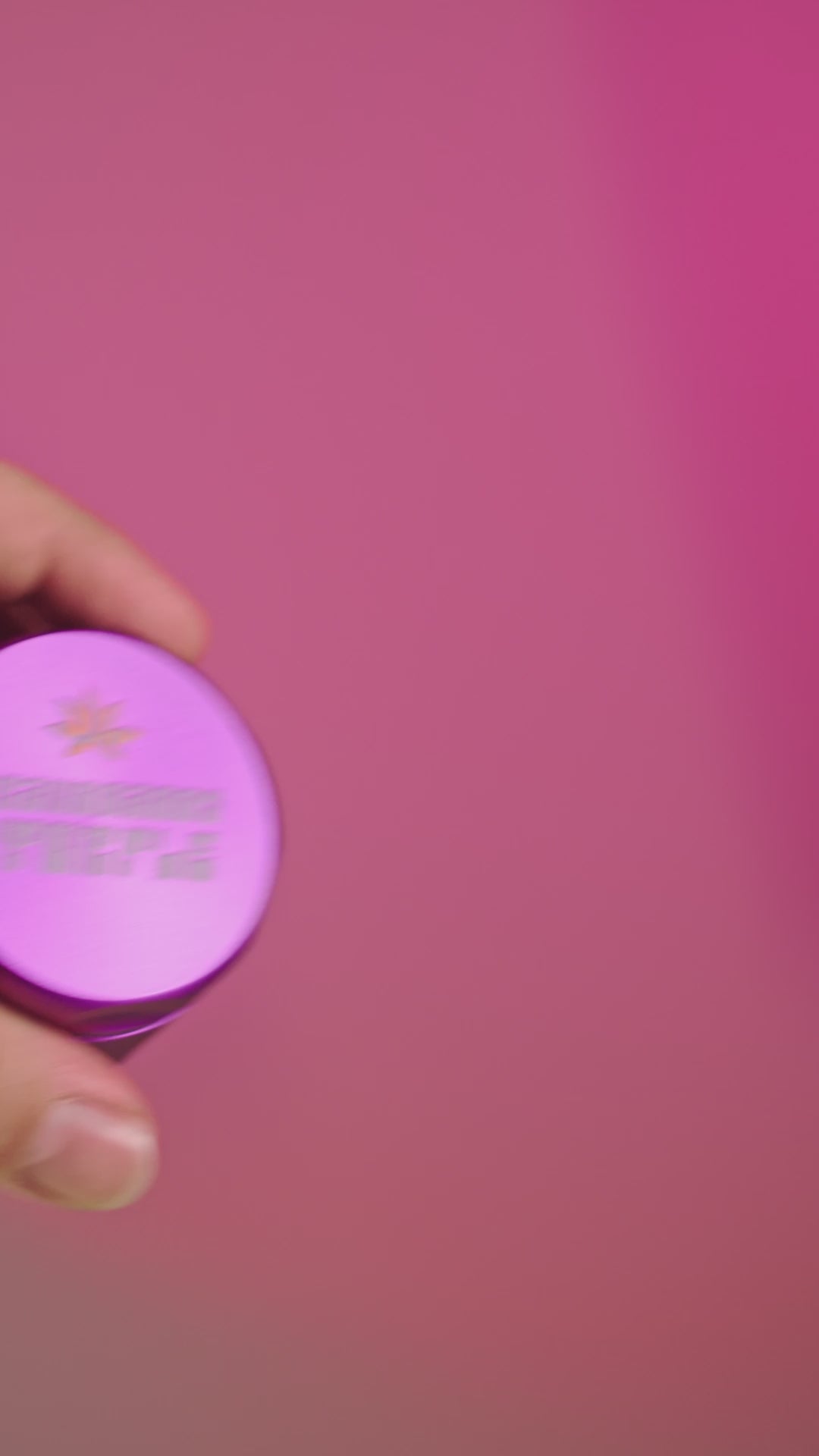 Load video: Famous Design Puff Puff Pass 4-Part Aluminum Herb Grinder