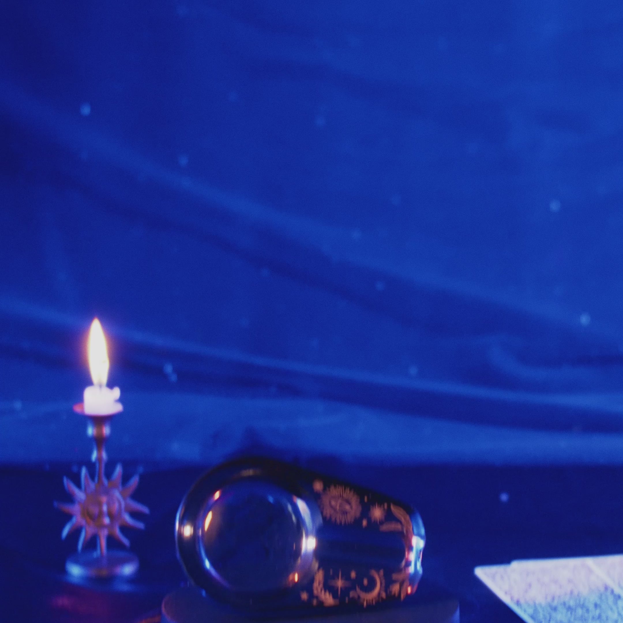 Load video: Famous Design - Astral Power Glass Ashtray - Black
