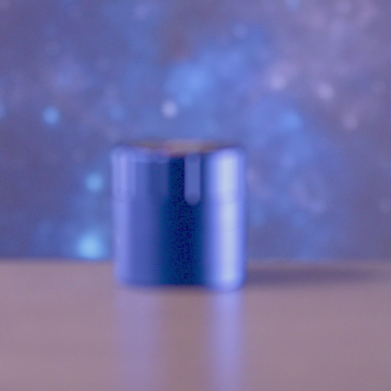 Load video: Atomik 55 mm 3-Stage Grinder