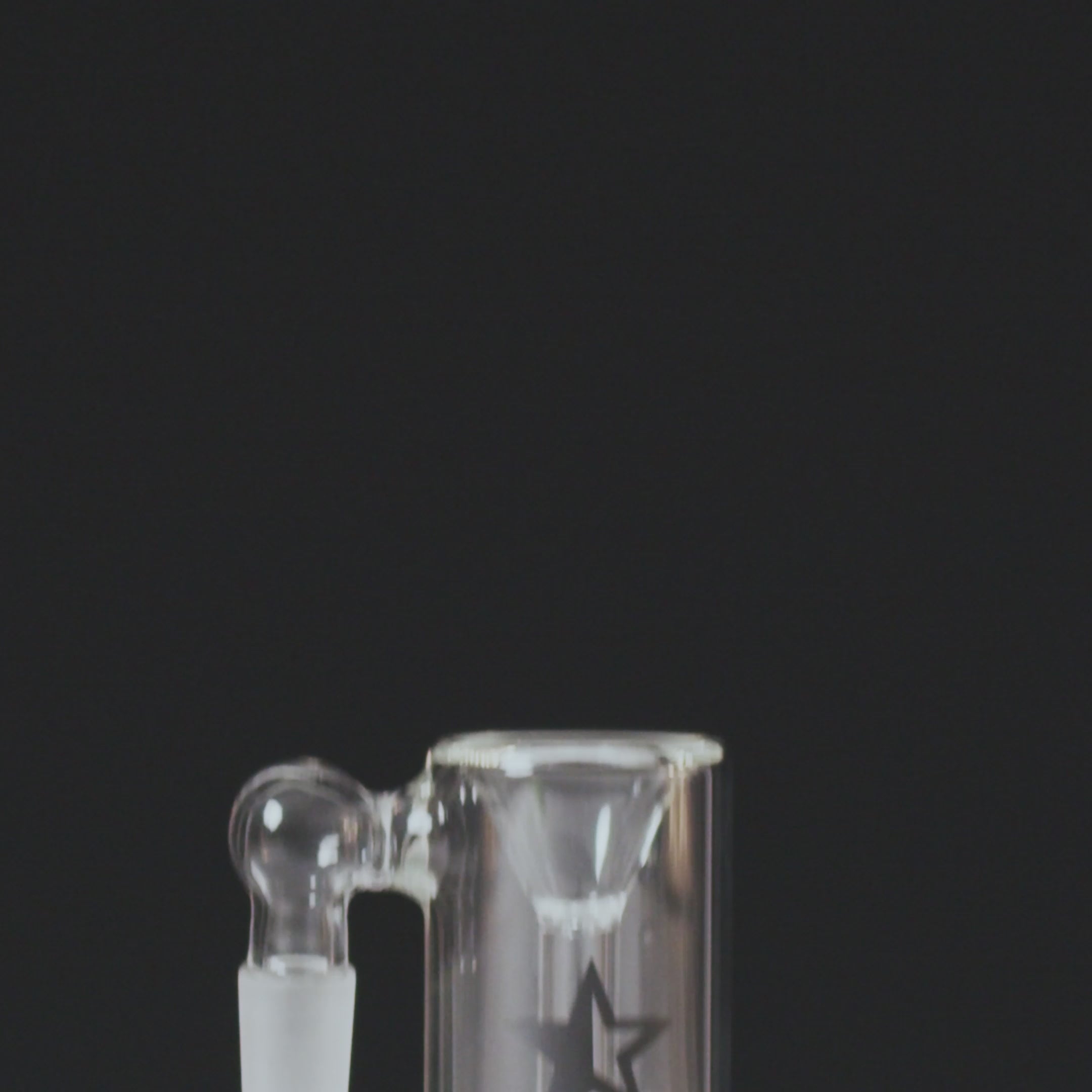 Load video: Famous X 90 Degree Glass Ash Catcher