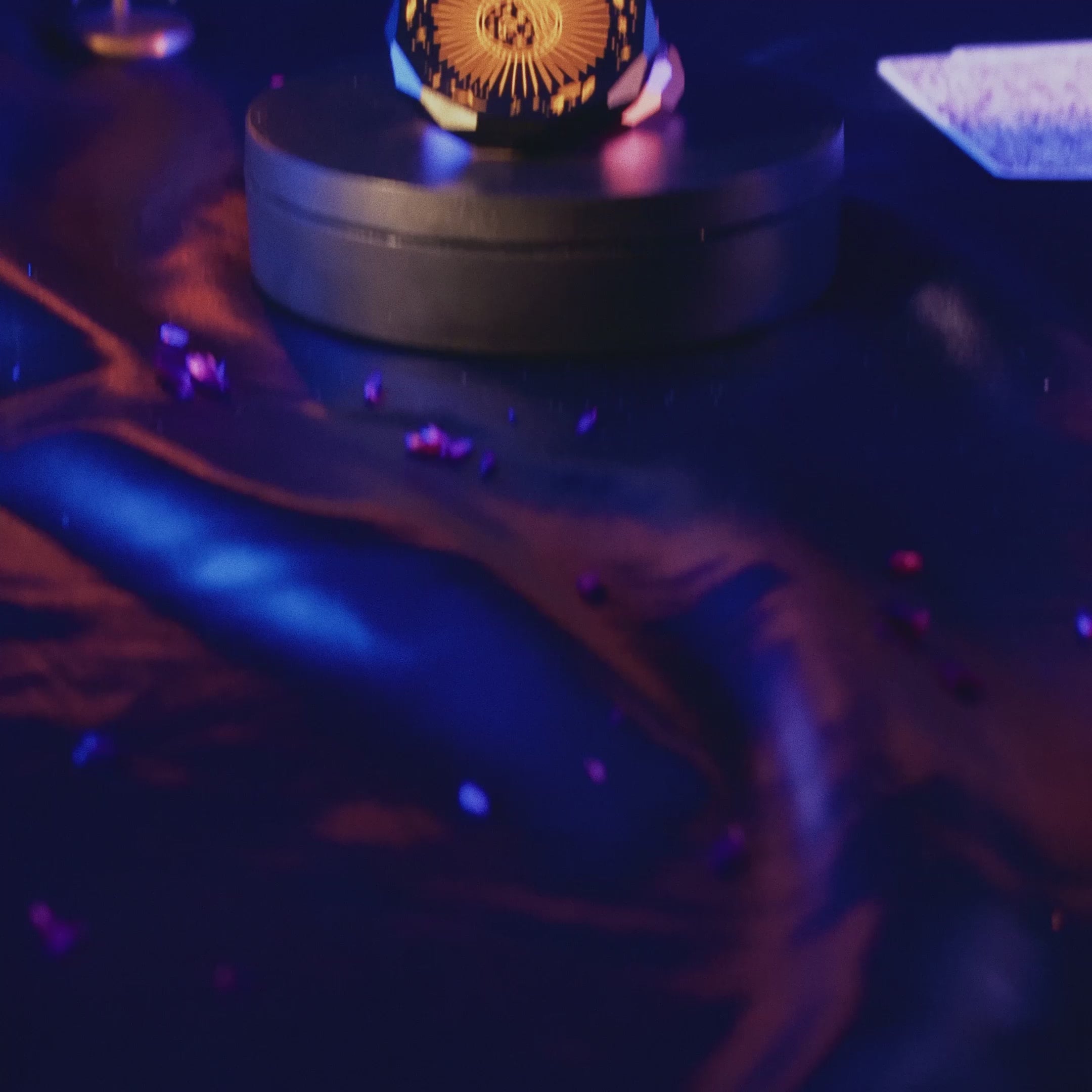 Load video: Famous Design -  Astral Power Aluminum 2 stage Grinder -Black and Gold