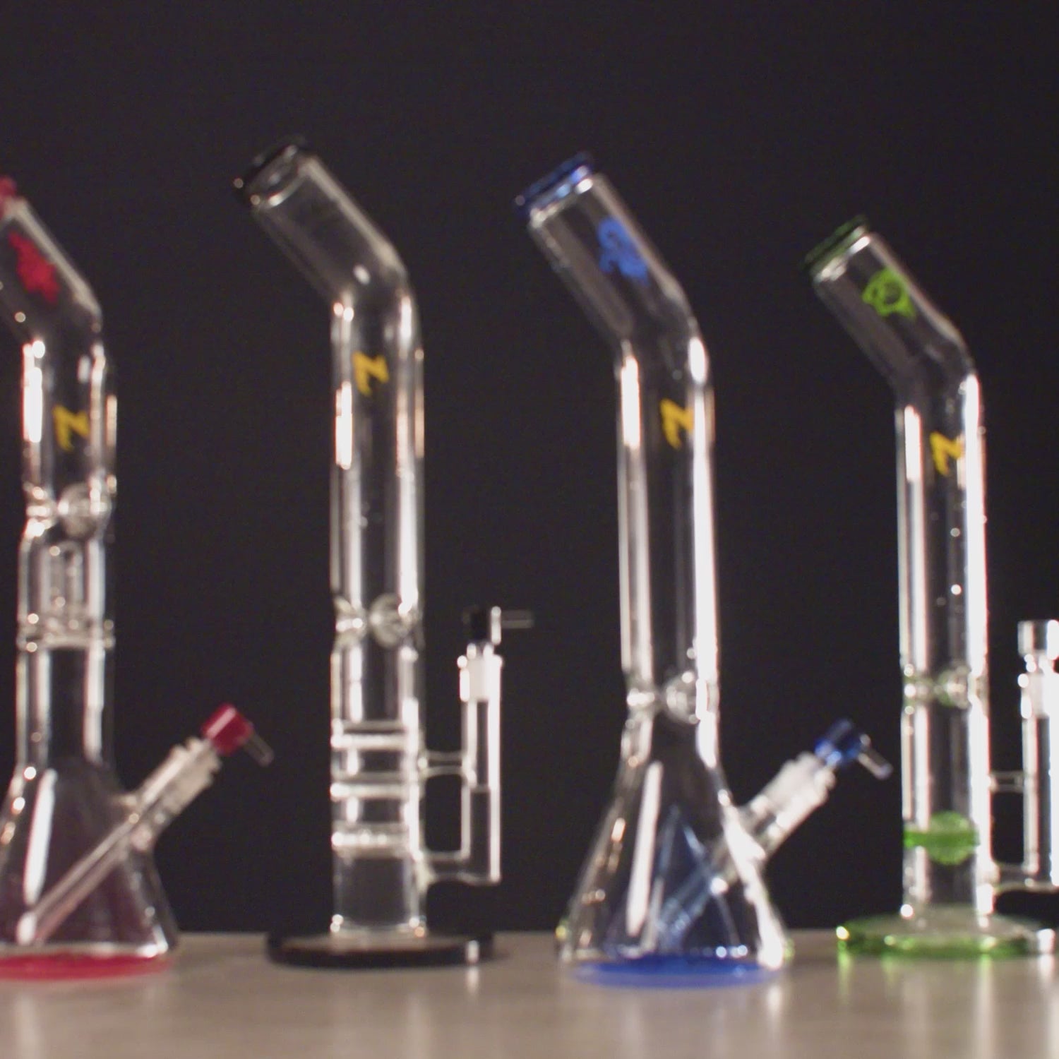 Load video: Dopezilla Titans Atlas Bong