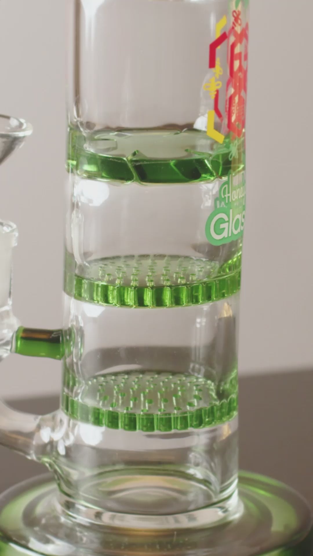 Load video: GPT Glasscity Triple Disc Perc Bong