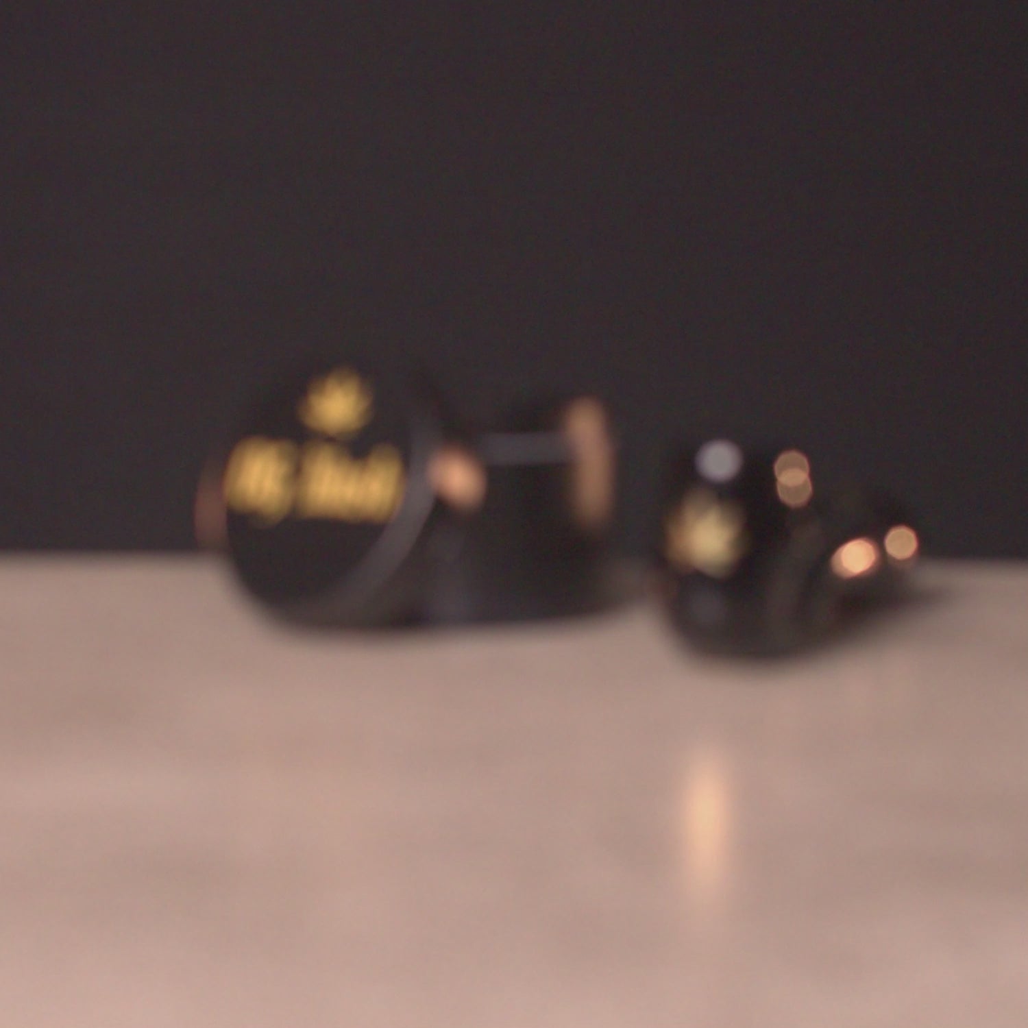 Load video: Famous Design Puff Puff Pass Sherlock Hand Pipe