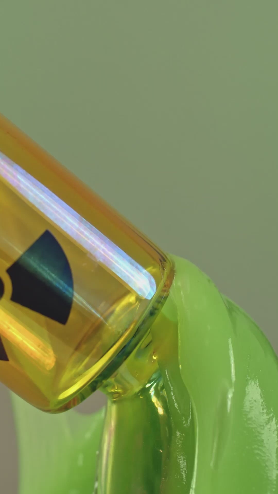 Load video: Radioactive Waste Dual Use Bong