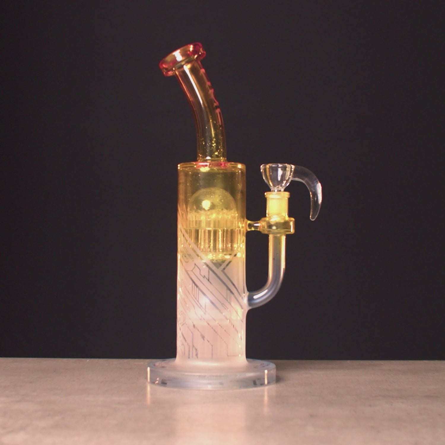 Load video: Hue Special Edition Bong - 13 in.