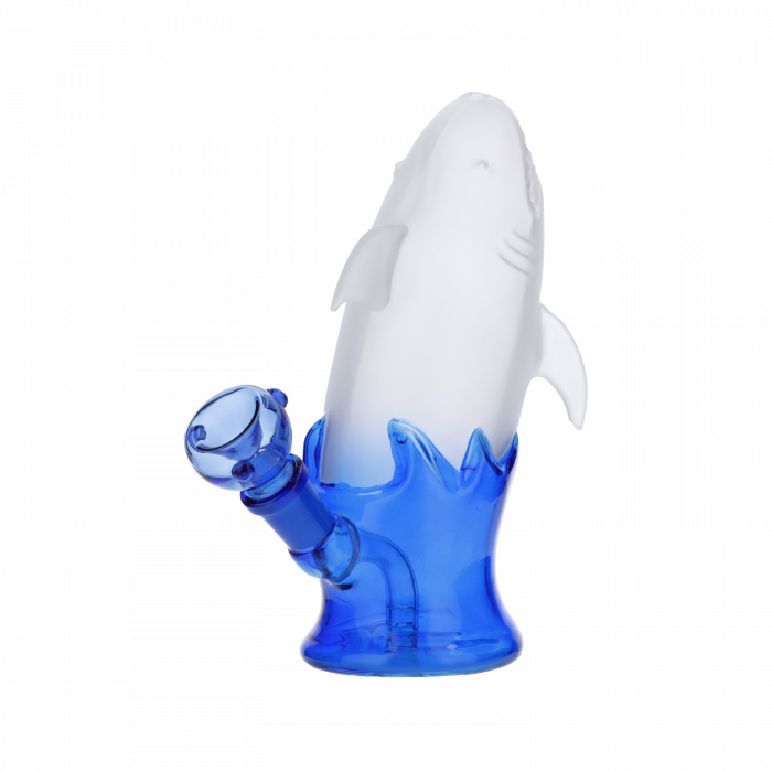 Shark Attack Bong main product photo