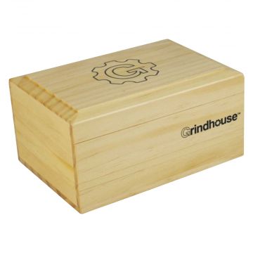Grindhouse Sifter Box with Rolling Tray | Front view