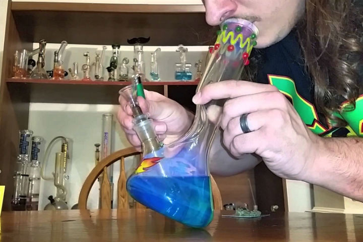 What to put in a bong