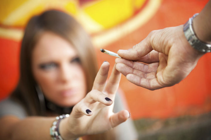 5 Ways You've Accidentally Offended Your Stoner Friend